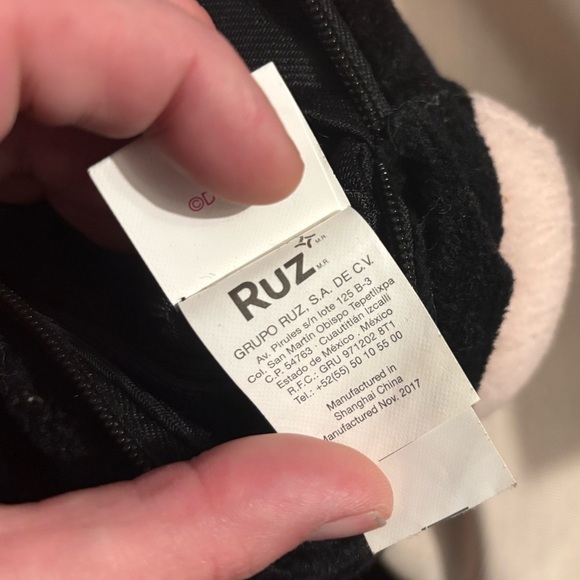 Disney Ruz Minnie Mouse Head Plush Girls Purse 3-D Shoulder Bag in GUC - Picture 4 of 5